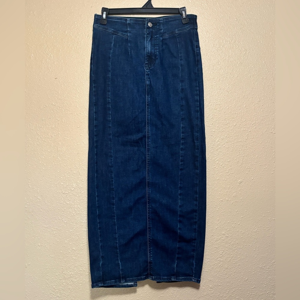 American Eagle Outfitters Dark Blue Pencil Skirt